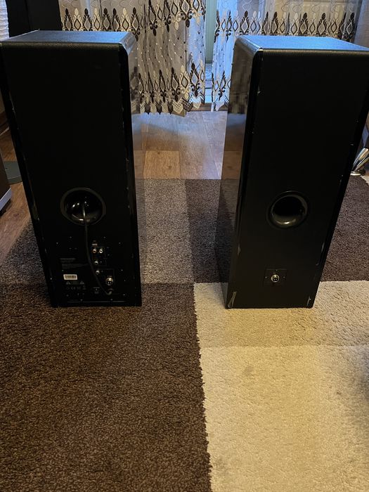 Microlab Solo 19 в идеальном состоянии