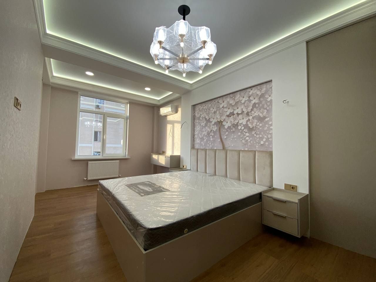 Продам 3/8/15 Паркентская новостройка