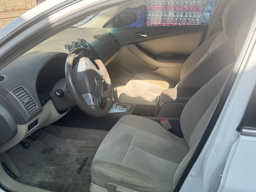Nissan altima 2008