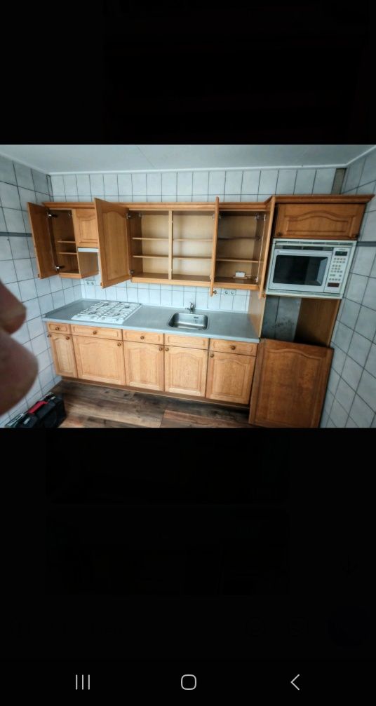 Дъбова кухня с уреди