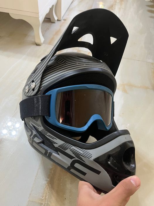 Кросова Каска размер S/M