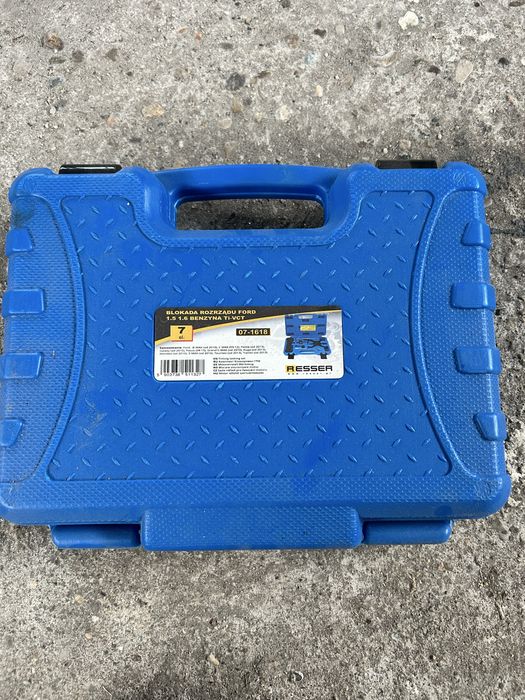 Truse auto noi ford focus