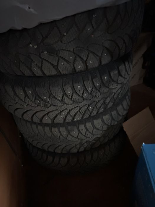 Продам резину на 14 с дисками