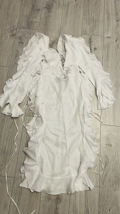 Rochie midi din in cu detaliu volane Ana Radu