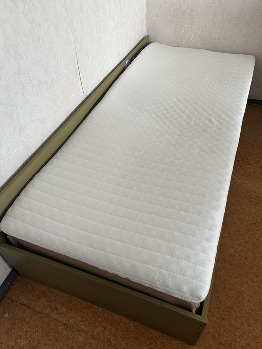 Подарявам легло 190/82