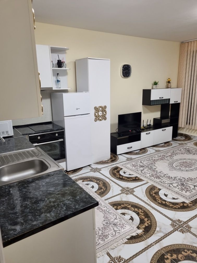 Дава се под наем Двустаен апартамент в Варна, Галата - 75 кв.м за 510 € - Снимка #6