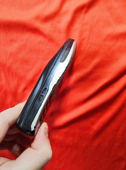 Nokia 6310i  ( decodat,)