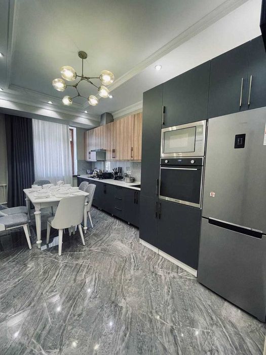 Сдается квартира на Алмазарском р-не Сагбон Баурум !!