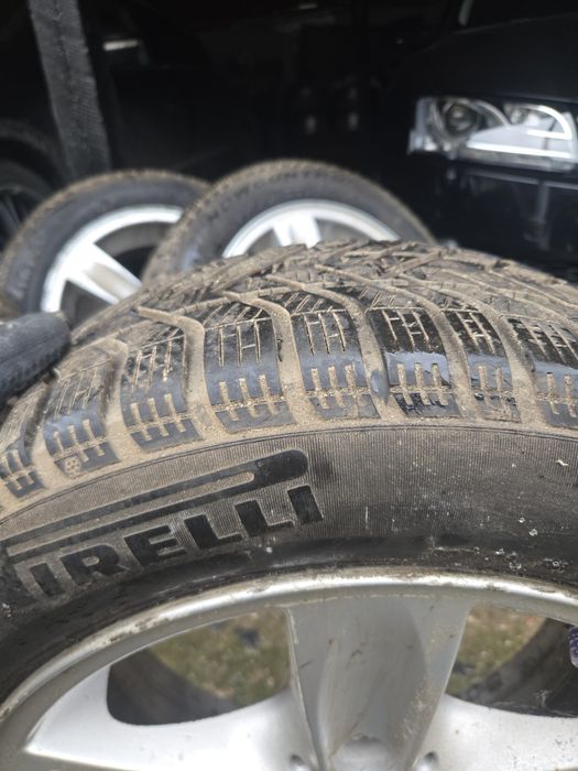 Vând roți iarna Bmw