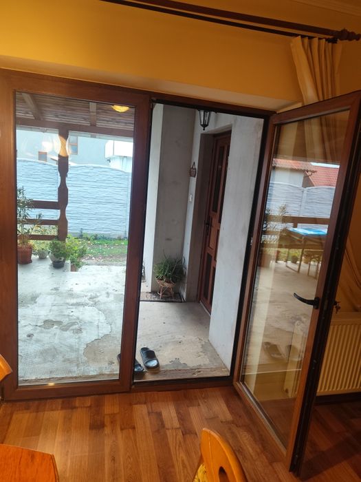 Ușa termopan stejar auriu