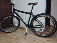 Bicicleta din aluminiu