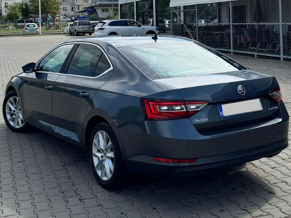 Skoda superb 2.0 D 190CP
