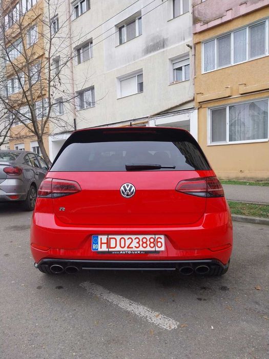 ACCEPT SI VARIANTE!!!Se vinde masina personala Volkswagen Golf 7.5R
