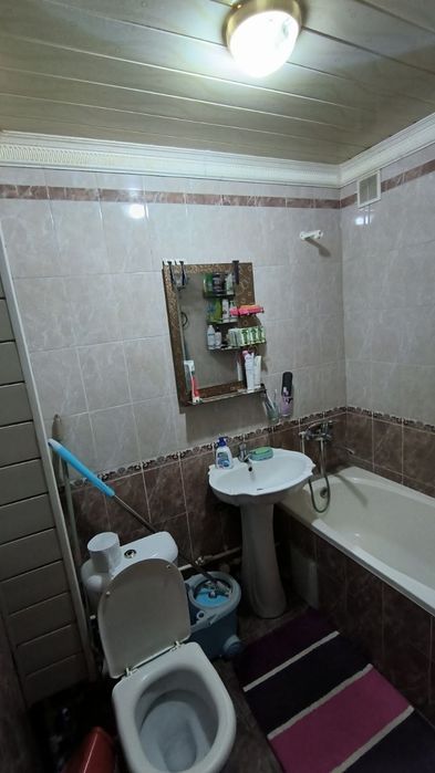 2xonali uy sotiladi 1etaj . Sagdiana parijda.