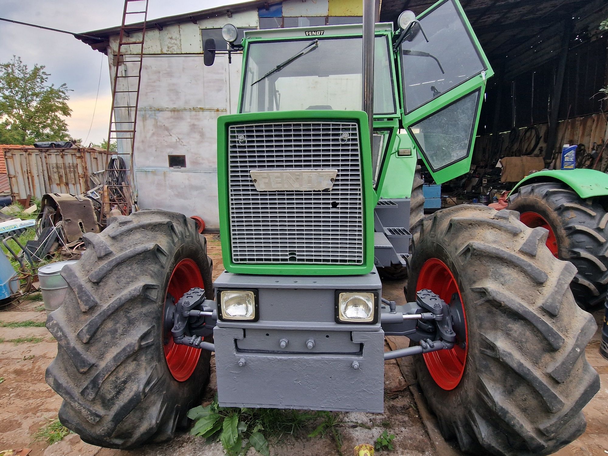 Трактор Фендт,Fendt 612LSA БАРТЕР и Собствен лизинг