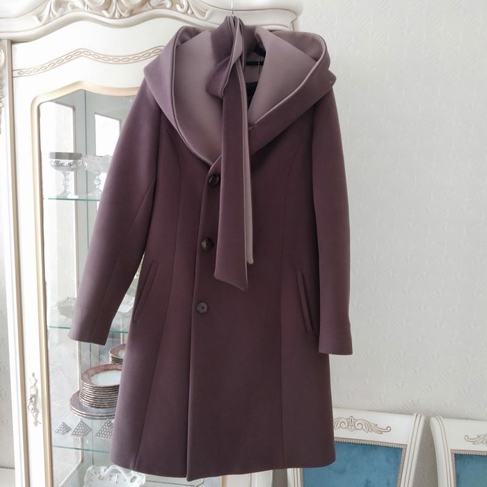 Продам пальто кашемир б/у состояние отличное раз 42.