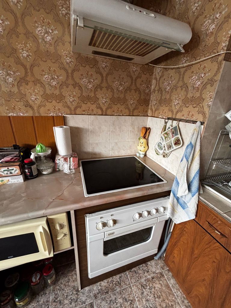Продава се Двустаен апартамент в Червен бряг - 70 кв.м за 656 €/кв.м - Снимка #7