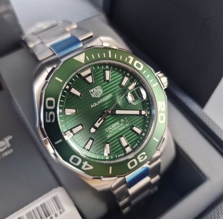 TAG Heuer Aquaracer Hulk в Гаранция