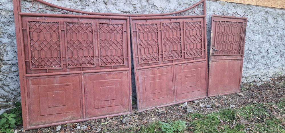 Porți metalice !
