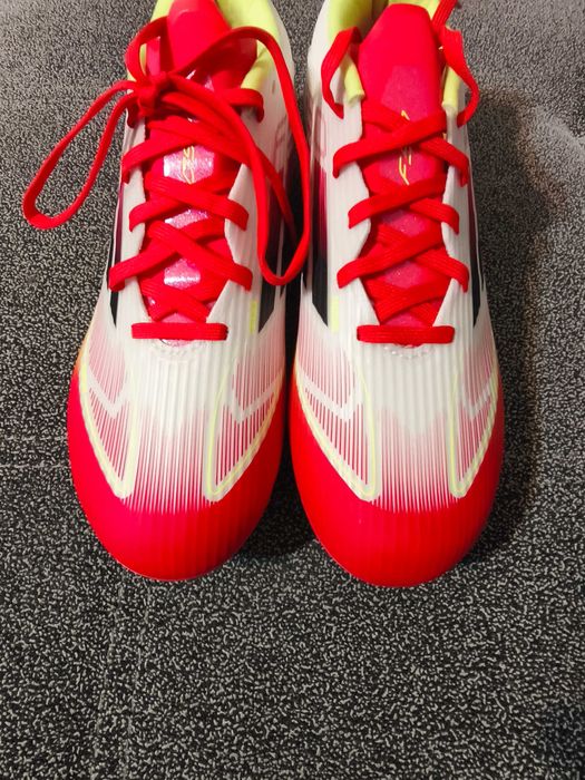 Бутонки Adidas F50