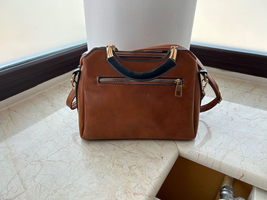 Michael Kors geanta de umar cu bretele maro