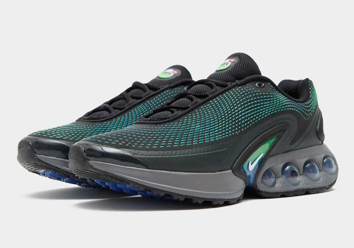 Мъжки маратонки nike air max dn