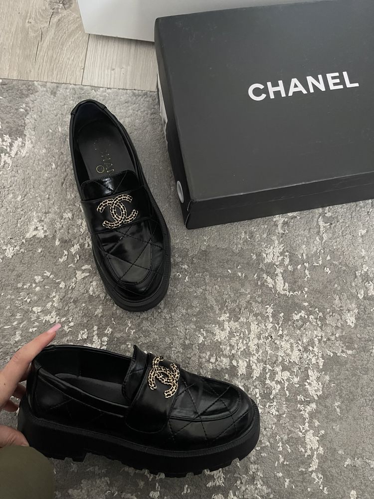 Pantofi Chanel nr 36 piele naturala
