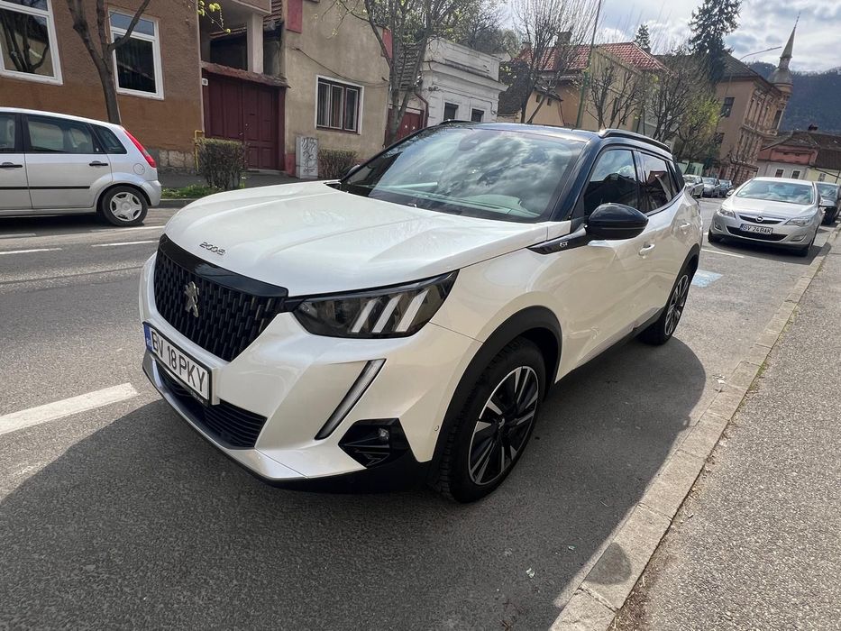 Peugeot 2008 garanție 11.2026, alcantara, panoramic, keyless, ACC