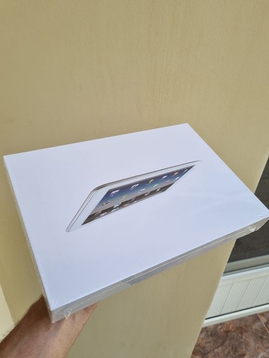 Продаю новый Планшет