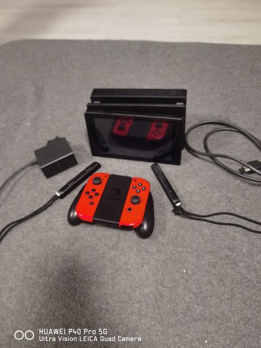 Nintendo switch stare foarte buna + 3 jocuri