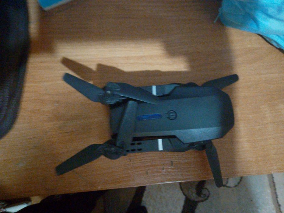 Продам дрон на запчясти
