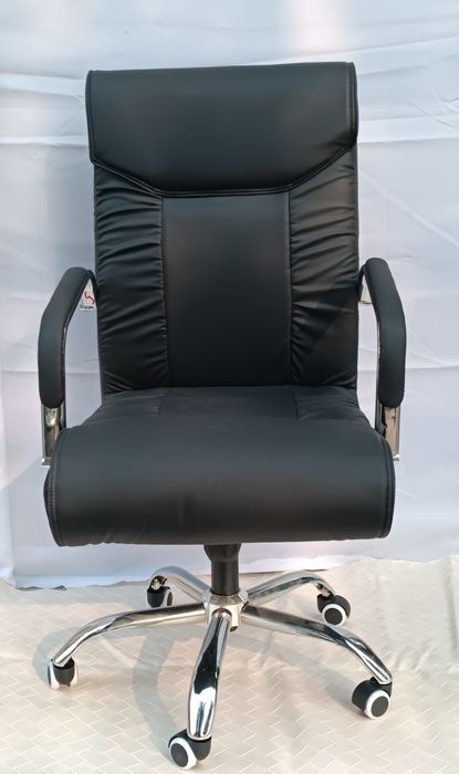 Ishlab chiqaruvchidan  ofes kreslosi