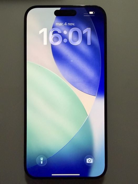 Vand iphone 15 pro max 256 gb