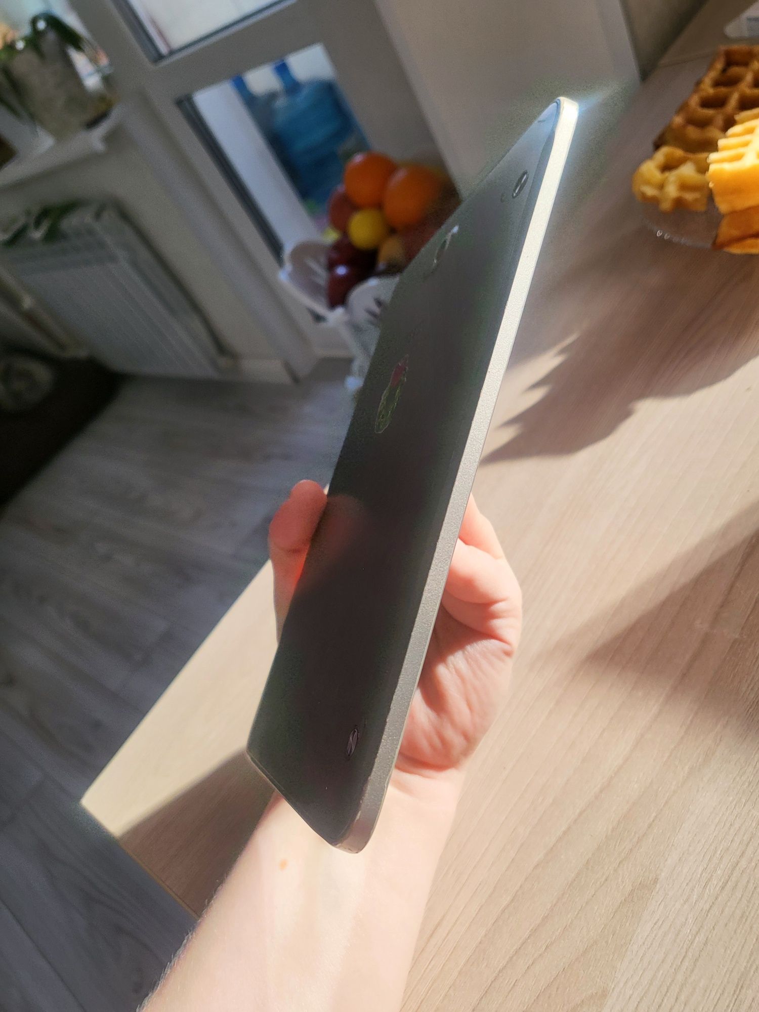 Планшет Samsung Galaxy Tab s2