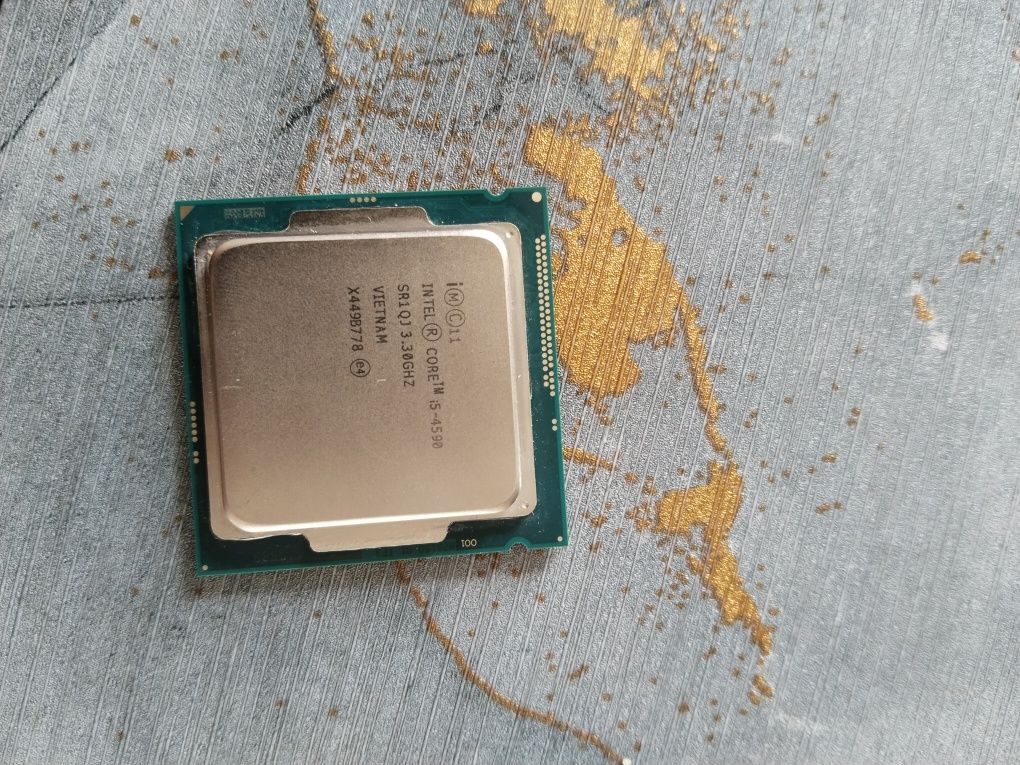 Процессор i5-4590 новый