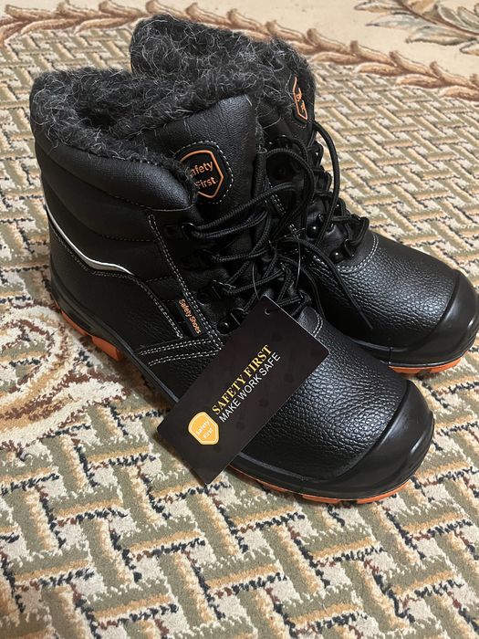 Спец обувь новая(зимняя)