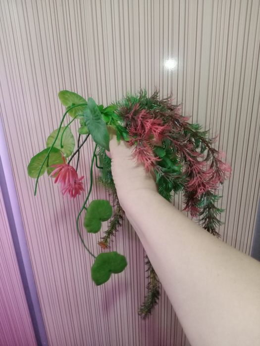 Продам искусственные водоросли для аквариума