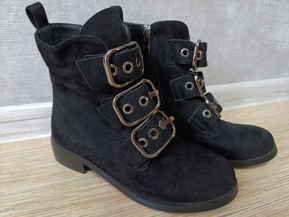 Обувь женская (размер 38)