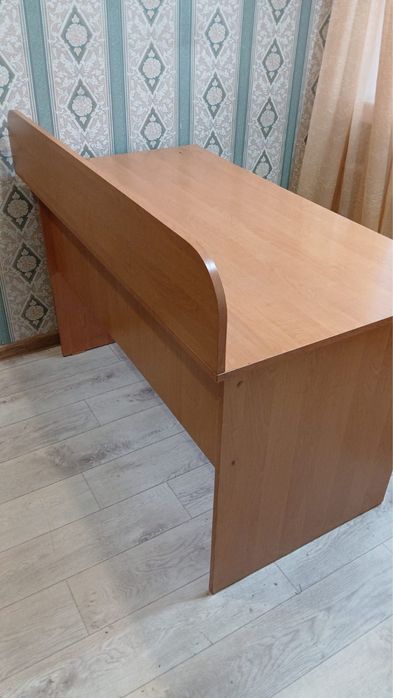 Стол офисный …..