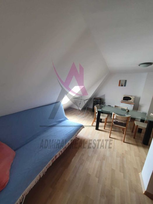 Дава се под наем Двустаен апартамент в Варна, ЖП Гара - 50 кв.м за 409 € - Снимка #1