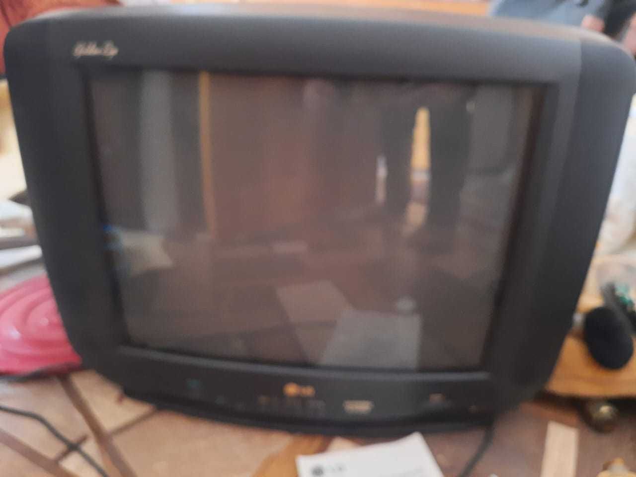 Продам 2 телевизорп