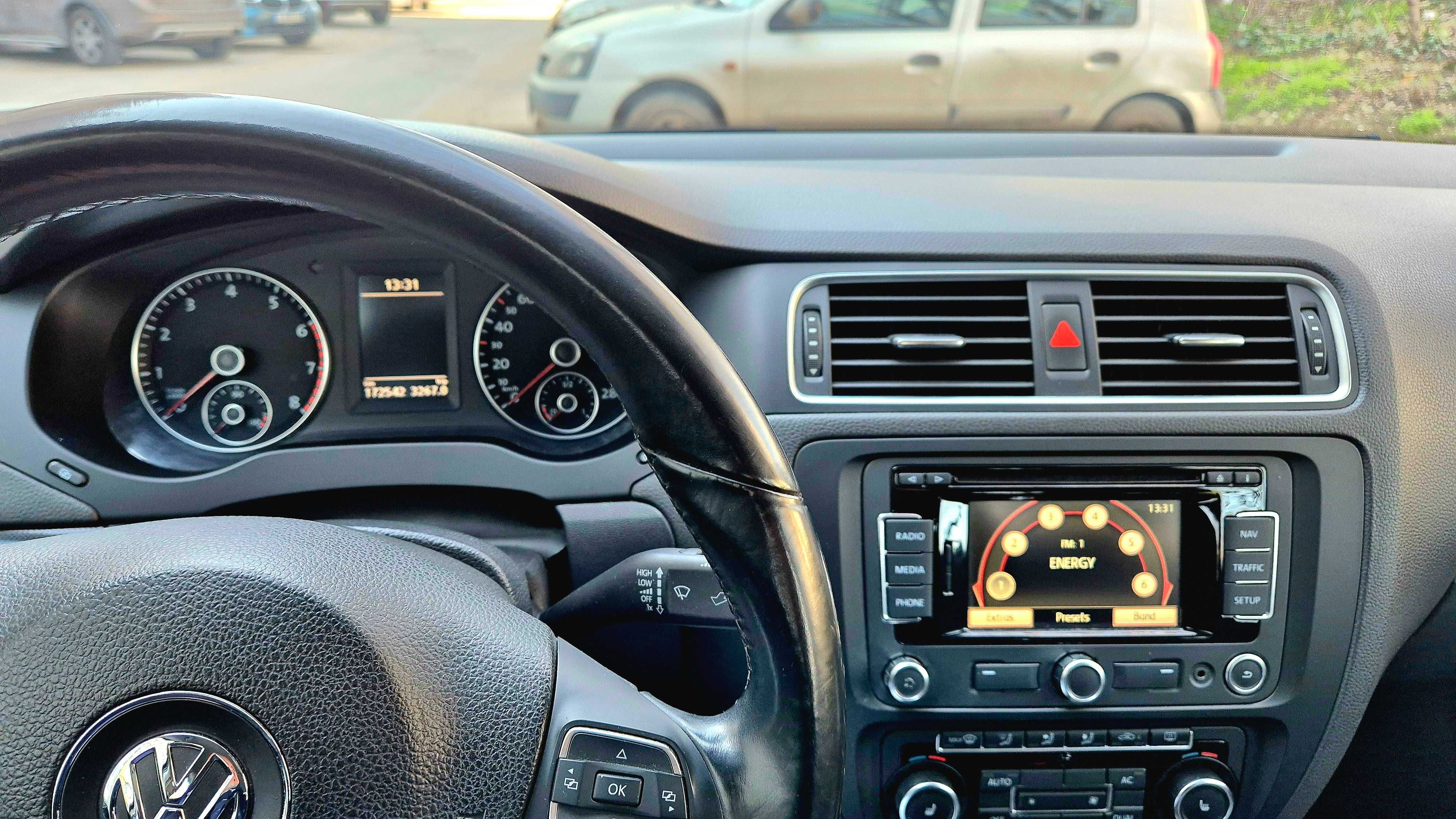 VW JETTA, 1,2 TSI бензин, 6 скорости