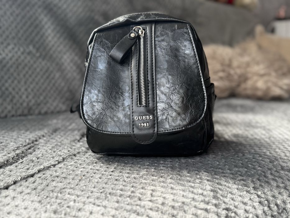 Чисто нови дамски чанти