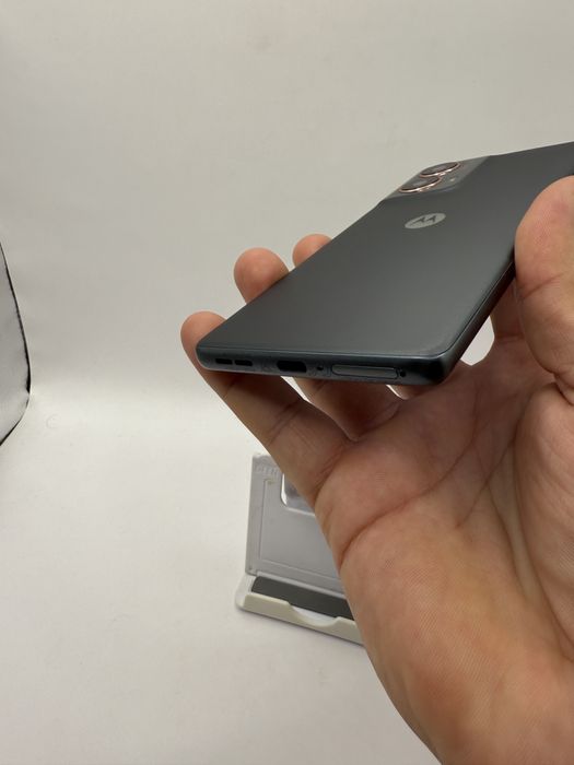 Moto G85 5G 8+256 gb ca nou