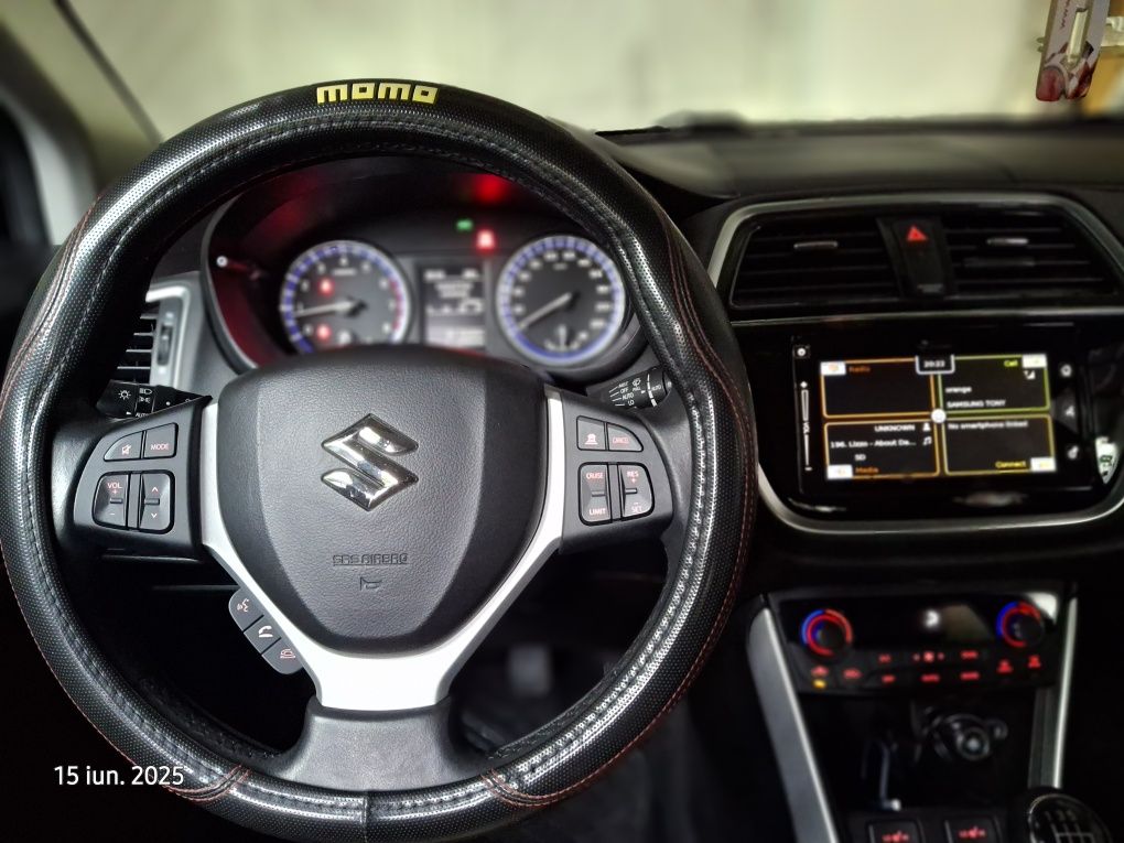 SUZUKI SX4 myldhibrid în garanție