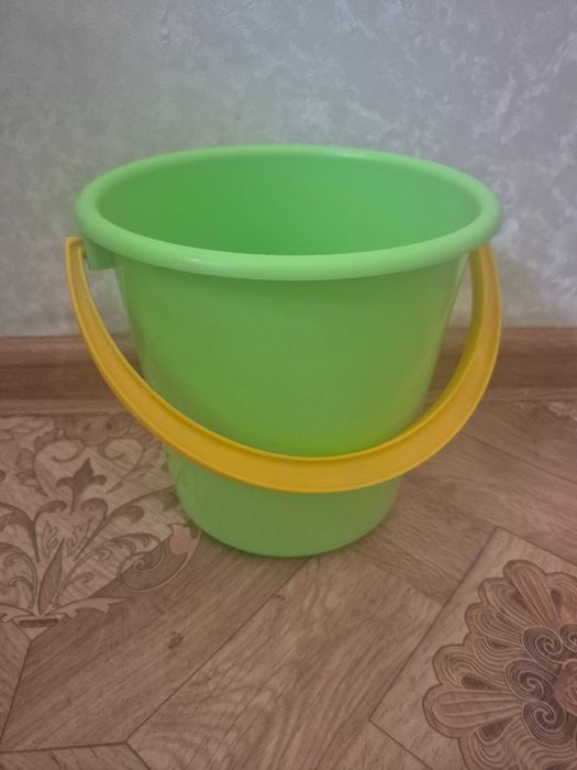 Ведро пищевое 3 литра, состояние нового
