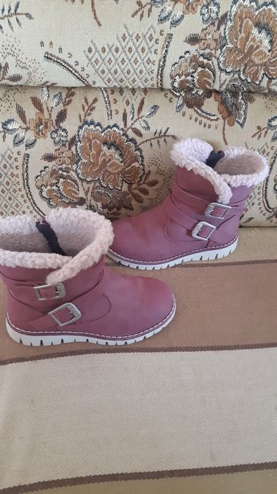 Ghete iarna fetite..