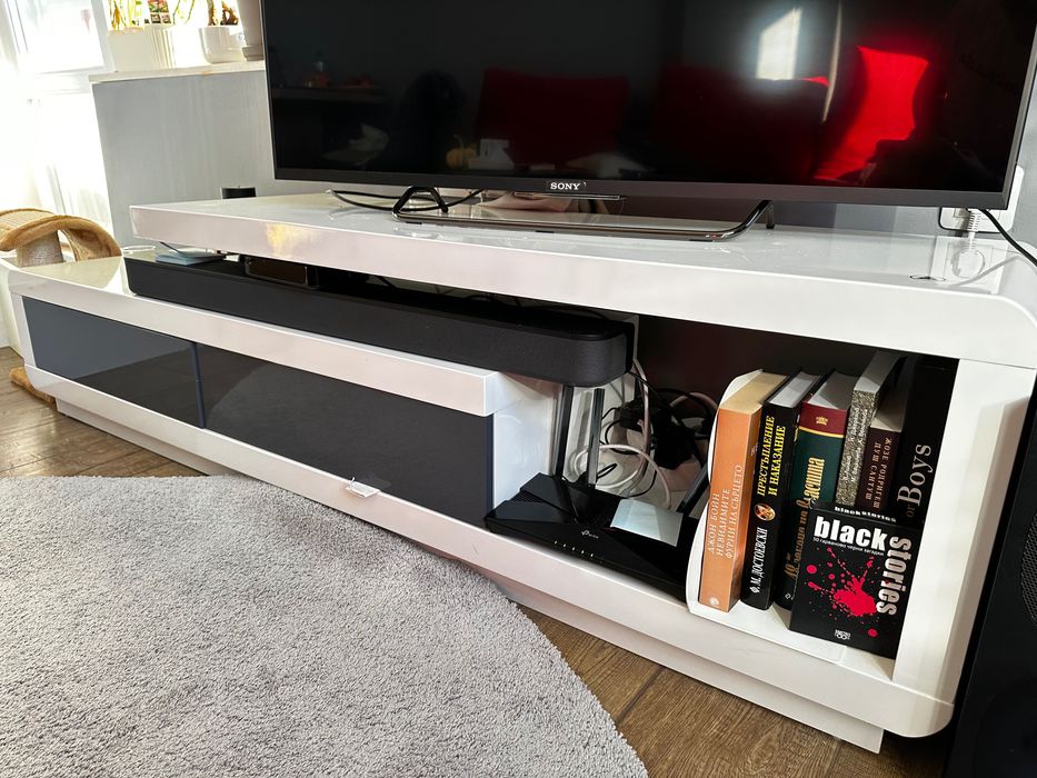 TV шкаф, бяло/сиво, гланц