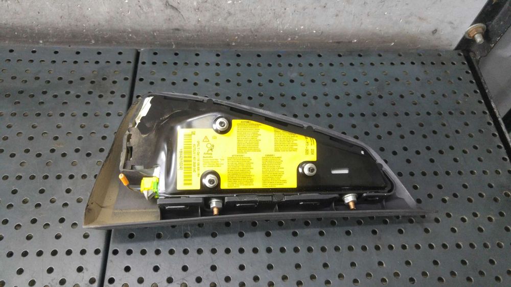 Airbag scaun dreapta fata opel astra h a04 13139839 601292904d bampt10635