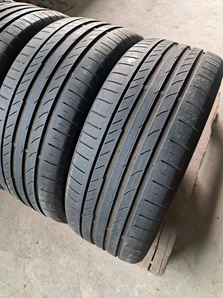 Set 4 anvelope vară 225 45 r18 Continental